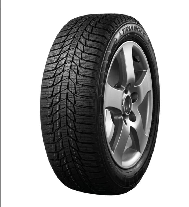 Triangle SnowLink PL01 215/55 R16